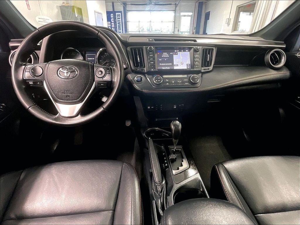 2018 Toyota RAV4 SE