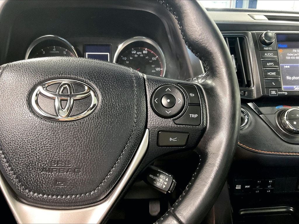2018 Toyota RAV4 SE