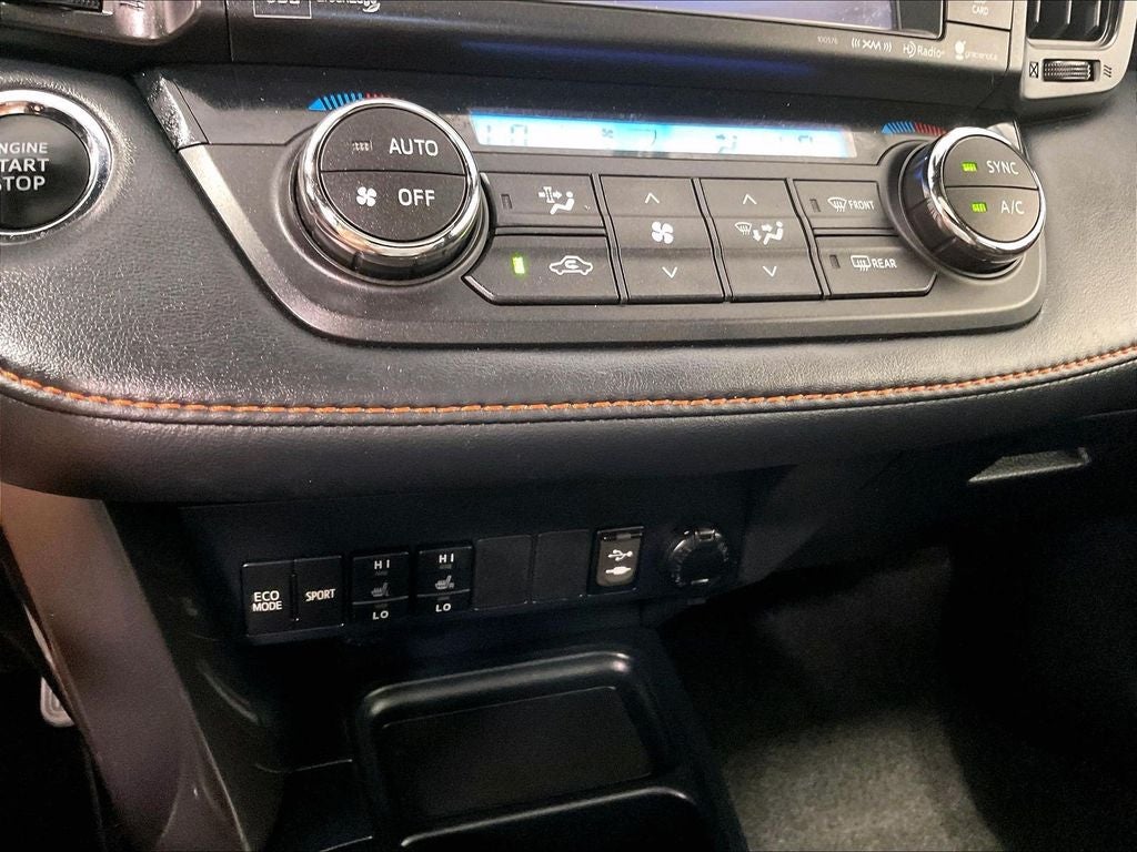 2018 Toyota RAV4 SE