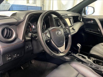 2018 Toyota RAV4 SE