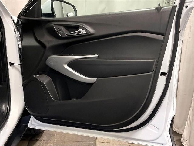 2025 Chevrolet Trax FWD 4dr LS