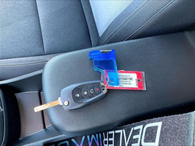 2025 Chevrolet Trax FWD 4dr LS