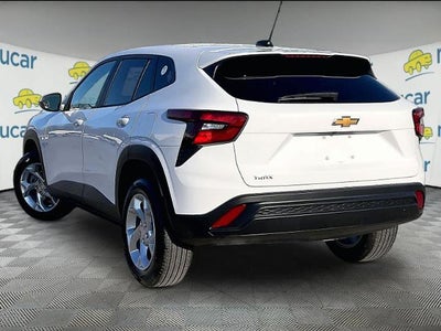 2025 Chevrolet Trax FWD 4dr LS