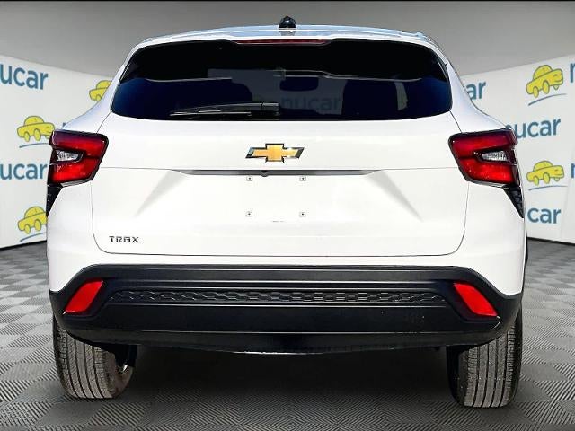 2025 Chevrolet Trax FWD 4dr LS