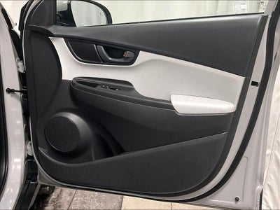 2023 Hyundai KONA SE Auto AWD