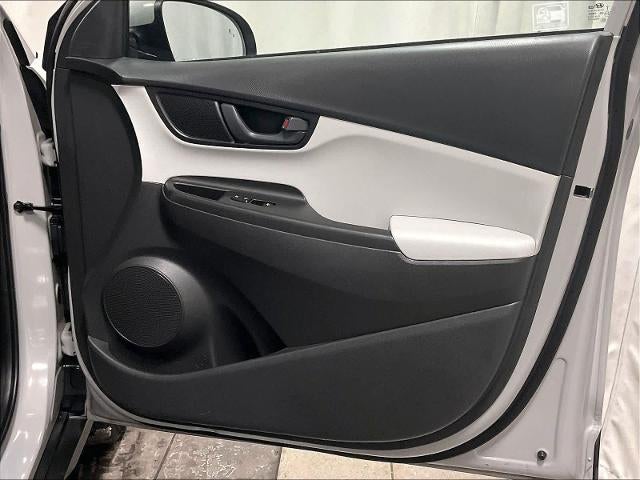 2023 Hyundai KONA SE Auto AWD