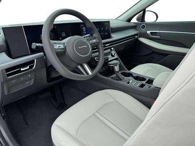 2025 Hyundai SONATA SE FWD