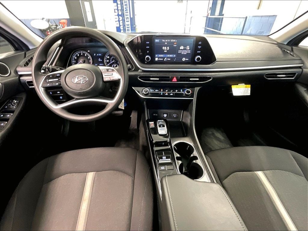 2023 Hyundai Sonata SE