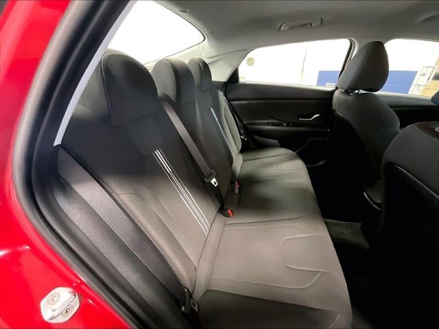 2021 Hyundai ELANTRA SEL IVT