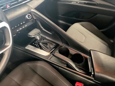 2021 Hyundai ELANTRA SEL IVT