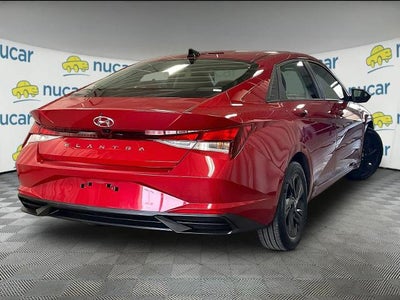 2021 Hyundai ELANTRA SEL IVT