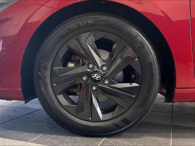 2021 Hyundai ELANTRA SEL IVT