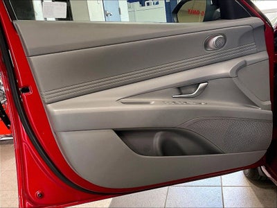 2025 Hyundai Elantra SEL Sport