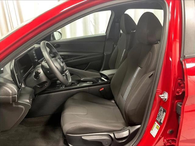 2025 Hyundai ELANTRA SEL Sport IVT
