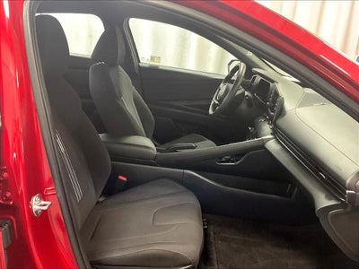 2025 Hyundai ELANTRA SEL Sport IVT