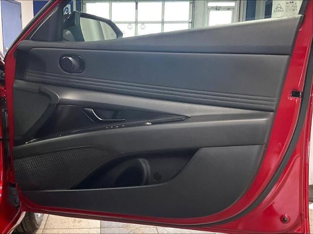 2025 Hyundai ELANTRA SEL Sport IVT