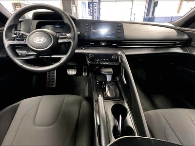 2025 Hyundai ELANTRA SEL Sport IVT