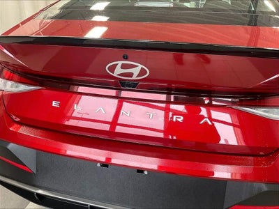 2025 Hyundai ELANTRA SEL Sport IVT