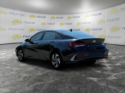 2025 Hyundai ELANTRA SEL Sport IVT