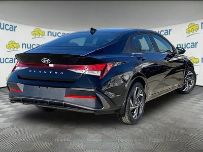 2025 Hyundai ELANTRA SEL Sport IVT