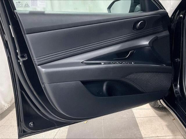 2025 Hyundai ELANTRA SEL Sport IVT