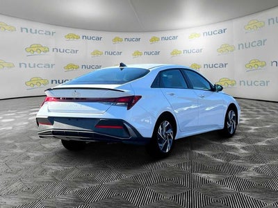 2025 Hyundai ELANTRA SEL Sport IVT