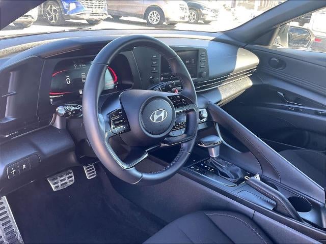 2025 Hyundai ELANTRA SEL Sport IVT