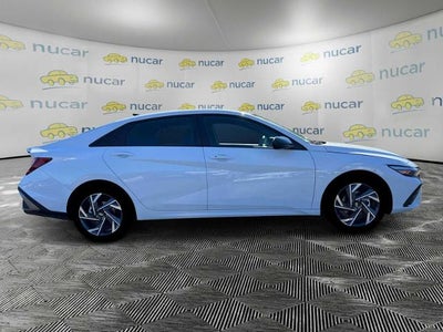 2025 Hyundai ELANTRA SEL Sport IVT
