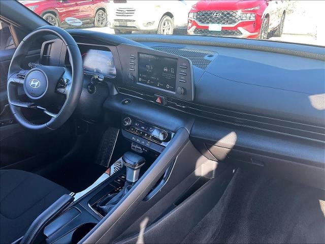 2025 Hyundai ELANTRA SEL Sport IVT