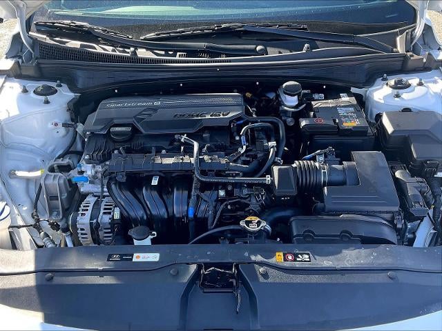 2025 Hyundai ELANTRA SEL Sport IVT