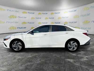 2025 Hyundai ELANTRA SEL Sport IVT
