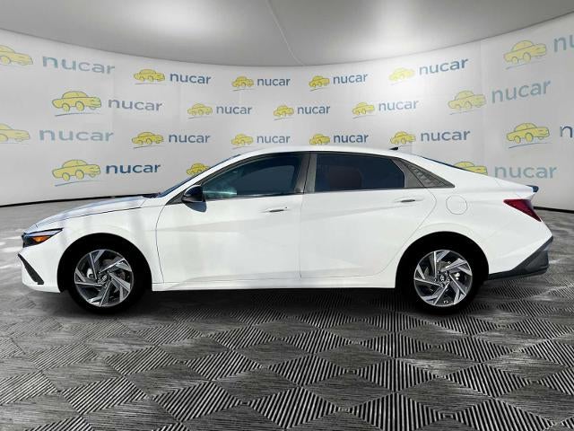 2025 Hyundai ELANTRA SEL Sport IVT