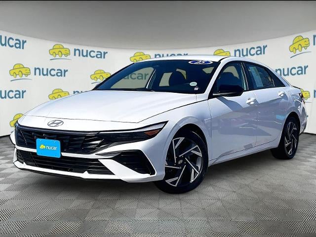 2025 Hyundai ELANTRA SEL Sport IVT