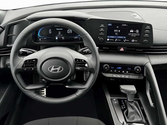 2025 Hyundai ELANTRA SEL Sport IVT