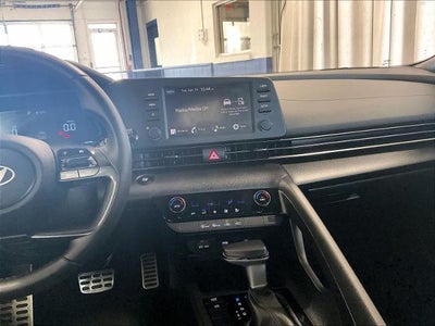 2025 Hyundai ELANTRA SEL Sport IVT