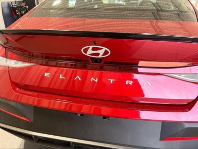 2025 Hyundai ELANTRA SEL Sport IVT