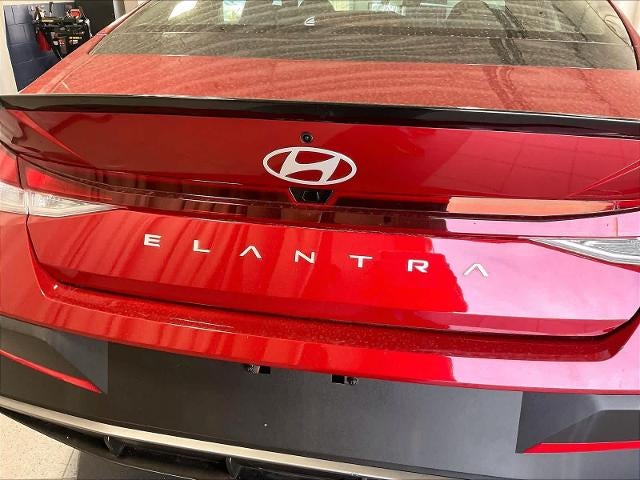 2025 Hyundai ELANTRA SEL Sport IVT