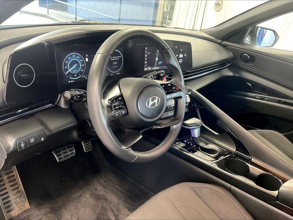 2025 Hyundai Elantra Hybrid SEL Sport