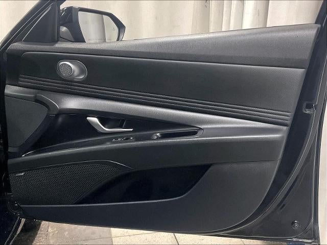 2022 Hyundai ELANTRA Hybrid Limited DCT