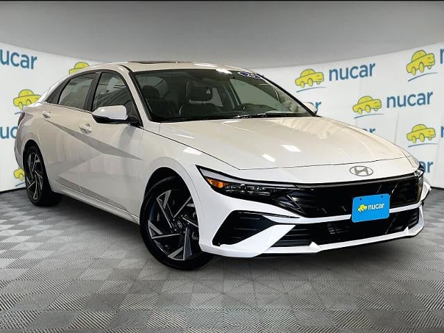 2025 Hyundai ELANTRA Limited IVT