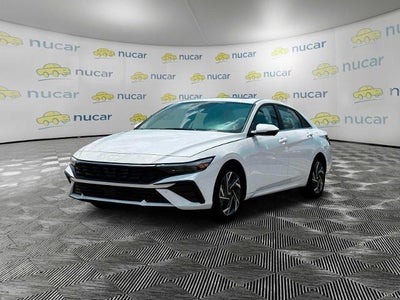 2025 Hyundai ELANTRA Limited IVT