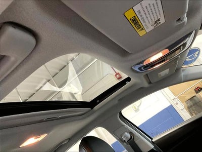 2025 Hyundai ELANTRA Limited IVT