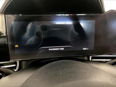 2025 Hyundai ELANTRA Limited IVT