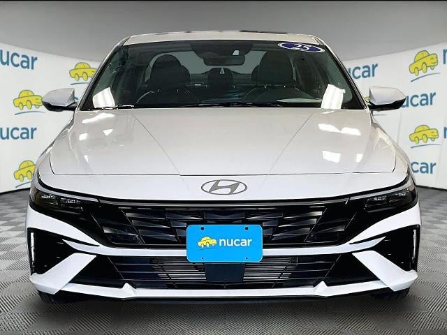 2025 Hyundai ELANTRA Limited IVT