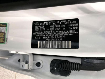 2025 Hyundai ELANTRA Limited IVT