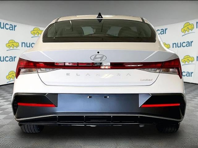 2025 Hyundai ELANTRA Limited IVT