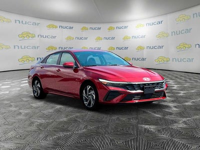 2025 Hyundai ELANTRA Limited IVT