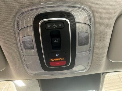 2025 Hyundai ELANTRA Limited IVT