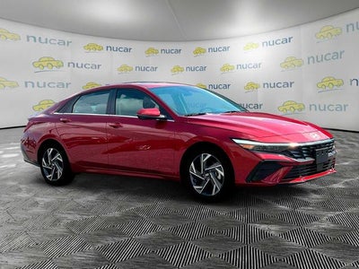 2025 Hyundai ELANTRA Limited IVT