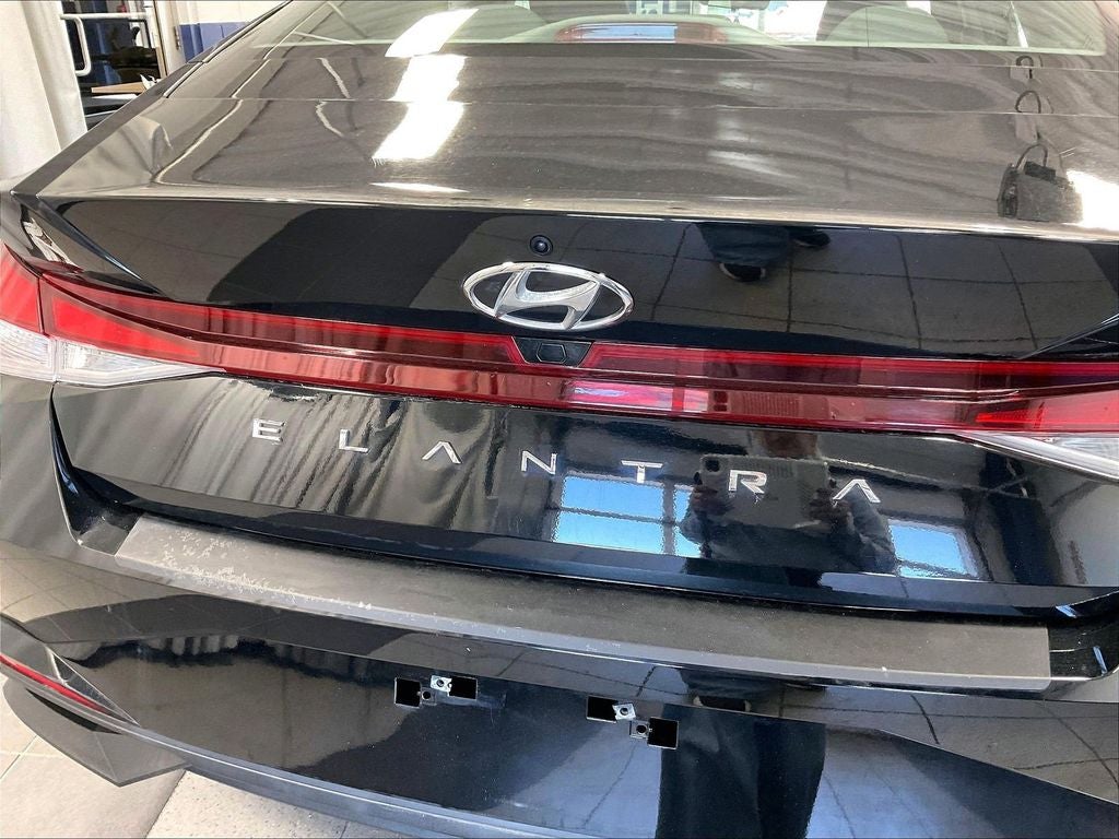 2023 Hyundai ELANTRA SEL IVT